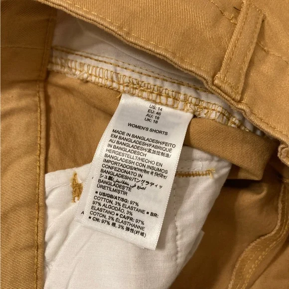 Amazon Essentials | NWT Women’s Bermuda Shorts - Picture 6 of 6